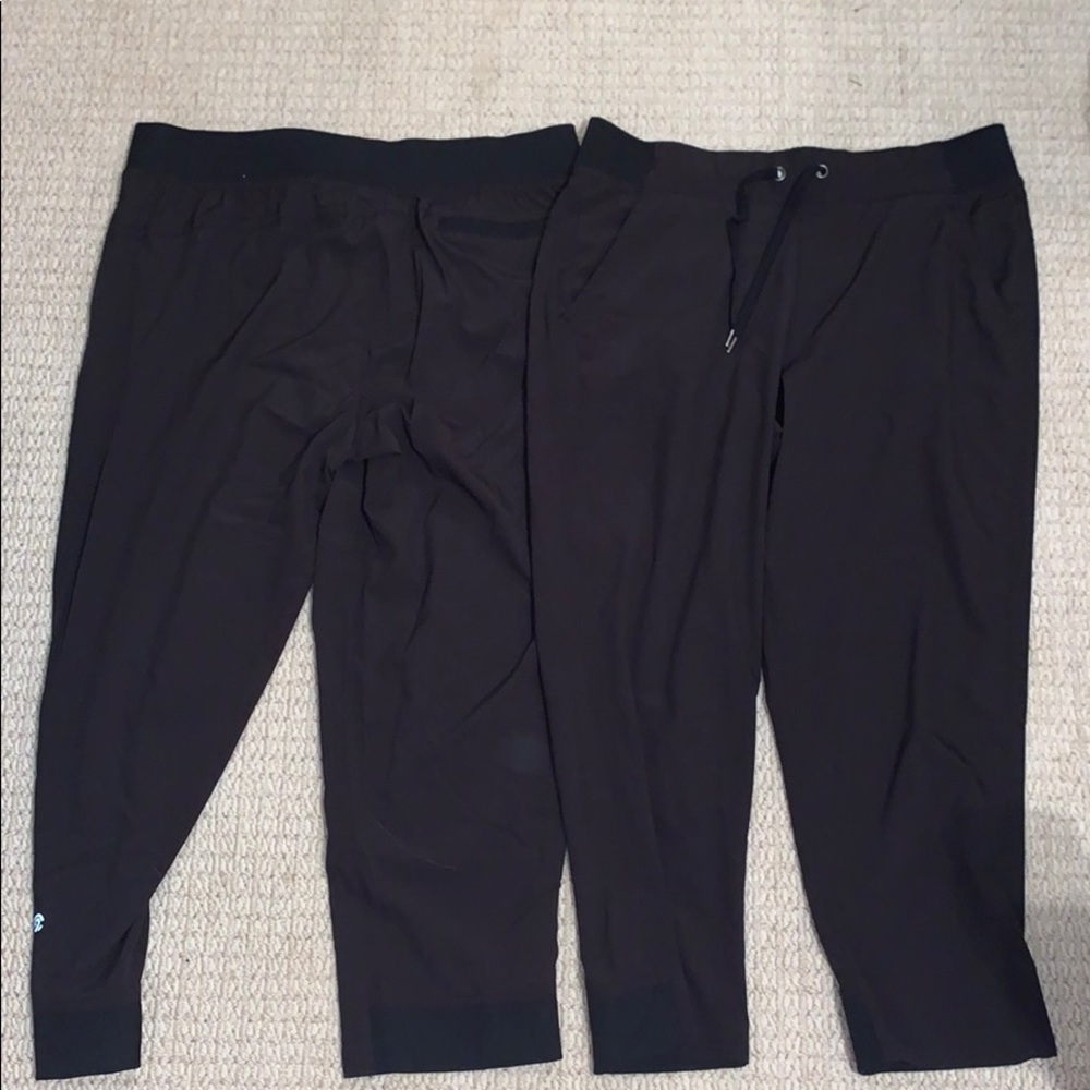 Crop athletic pants
